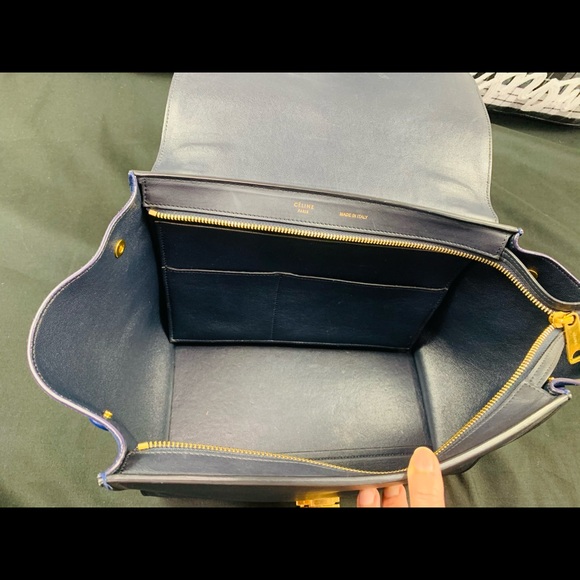 Authentic Celine Trapeze Small Bag - Picture 4 of 8